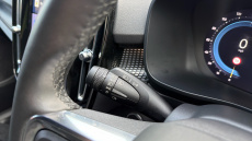 Volvo XC40 2.0 B3P Plus Dark 5dr Auto Petrol Estate